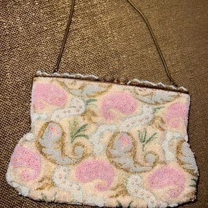 Vintage Delill beaded purse - 1950’s - Unique pattern - Pastel colors -SOLD